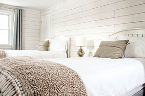 4 chambres, fer et planche à repasser, Wi-Fi, draps fournis