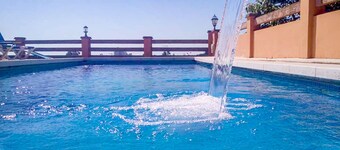 6 bedroom awesome home in Estepona