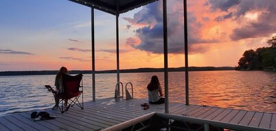 Waterfront home with dock on Lake Barkley 
