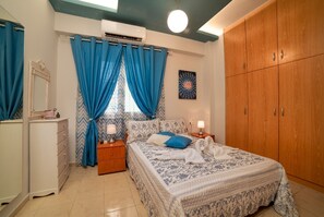 1 chambre, bureau, fer et planche à repasser, Wi-Fi gratuit