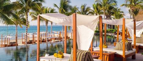 Piscine extérieure, piscine chauffée