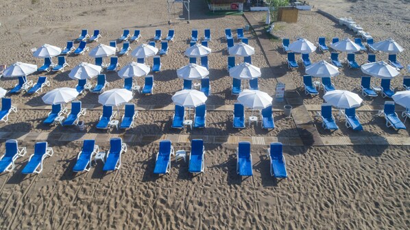 Private beach nearby, free beach shuttle, sun loungers, beach umbrellas