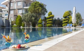 Swim-up bar - Ces Club Hotel (Manavgat)