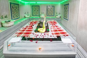 Masajes con piedras calientes, masajes de tejido profundo