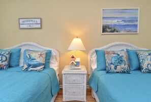 3 bedrooms, desk, iron/ironing board, free WiFi