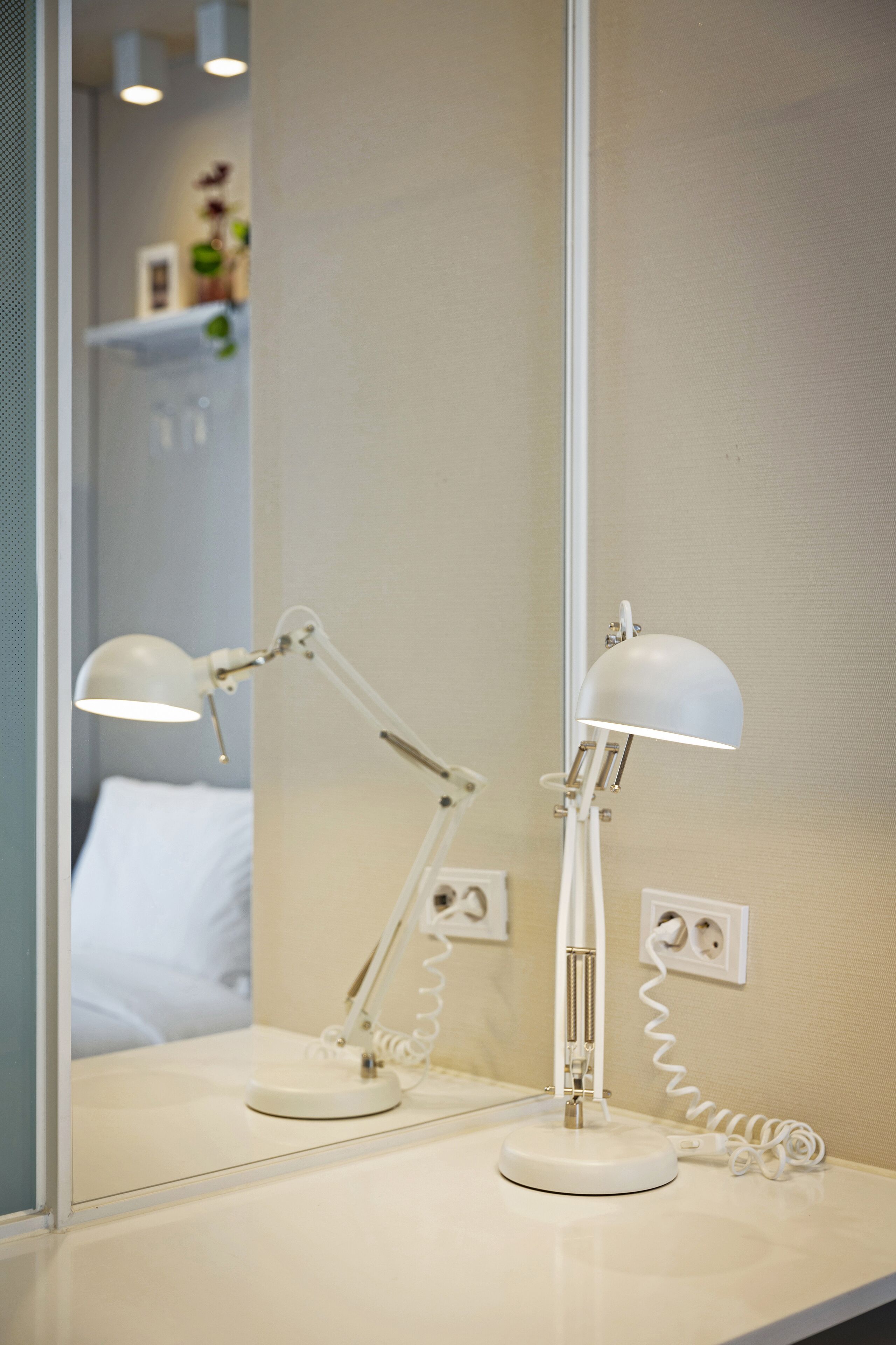 1 bedroom, down duvets, individually decorated, individually furnished