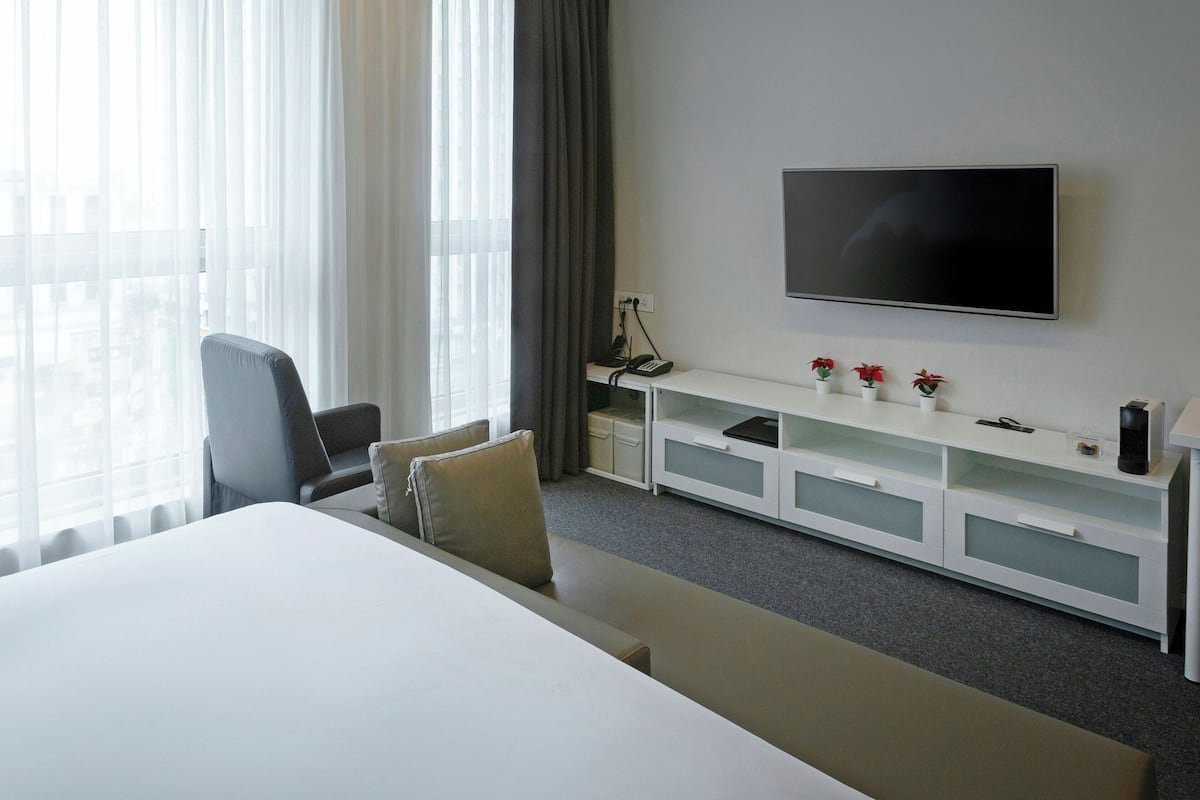 Cubrecamas, decoración personalizada y muebles diferentes