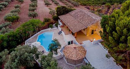 Amazing home in Chiaramonte Gulfi