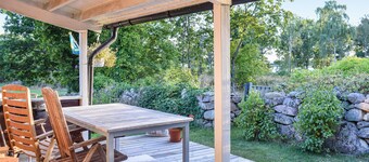 3 bedroom lovely home in Torhamn