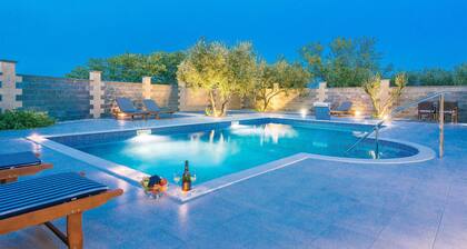 Awesome apartment in Biograd na moru