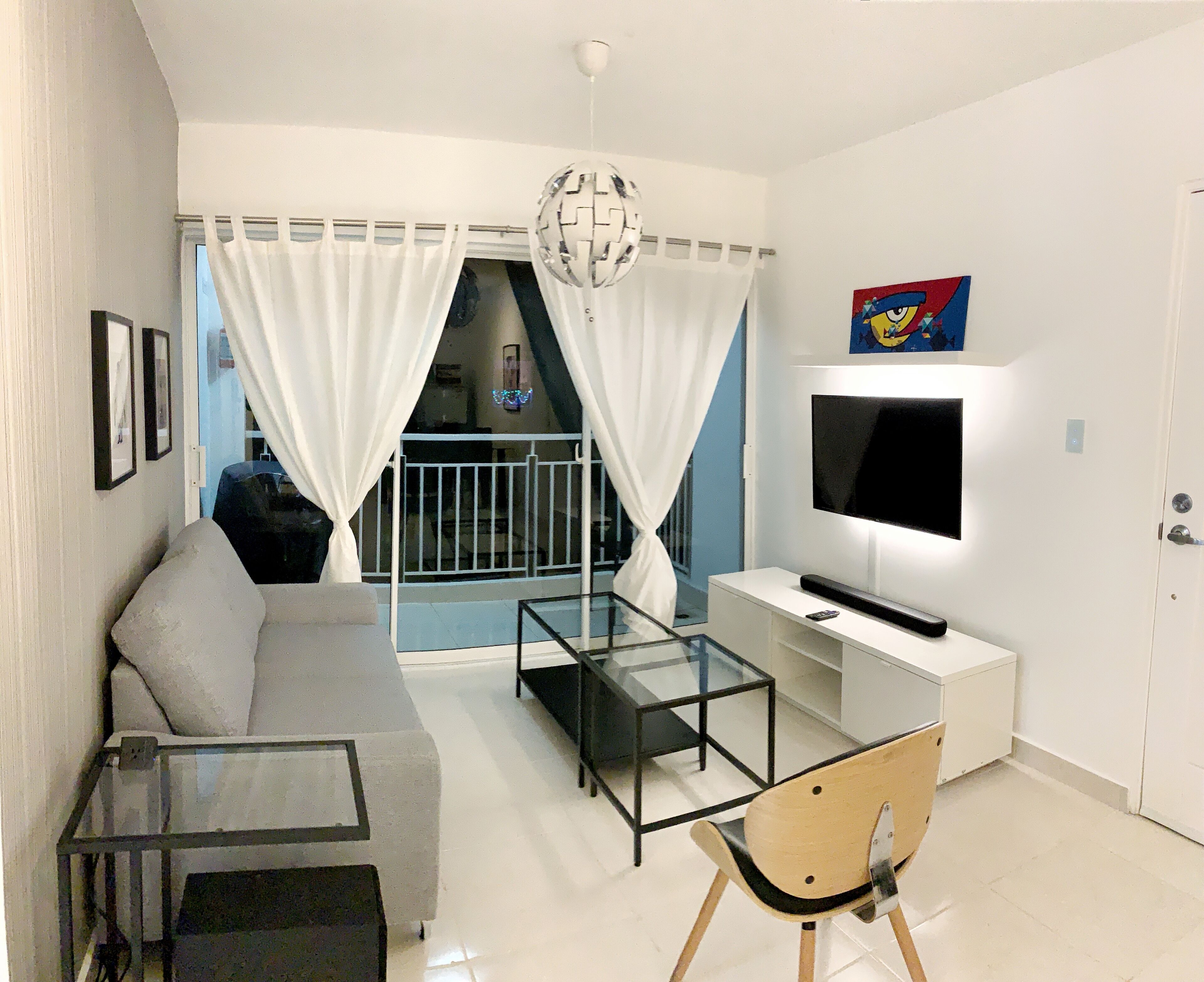 Télévision, enceintes connectées, chaîne hi-fi