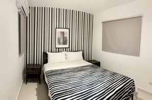 2 chambres, fer et planche Ă repasser, Wi-Fi, draps fournis