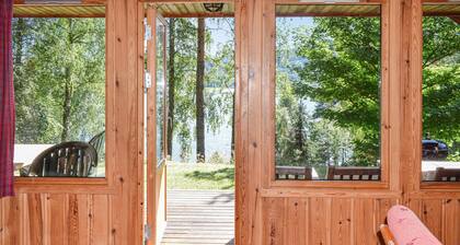 Nice home in Noresund with WiFi