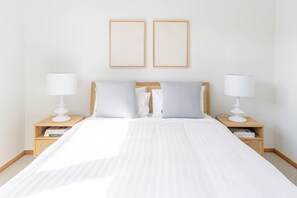 3 bedrooms, Egyptian cotton sheets, premium bedding - Blue Cottage Bruny Island (Alonnah)