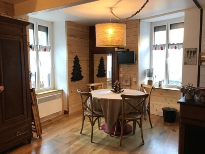 Maison Perce Neige Garden Apartment, Wi-Fi, spa rate.