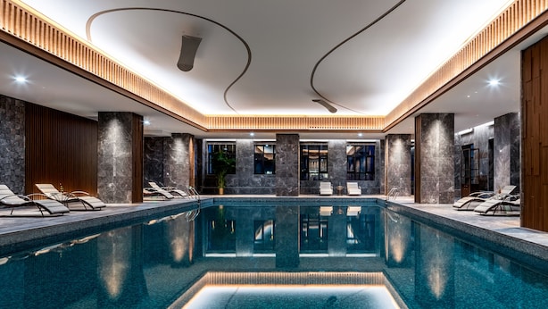 Indoor pool - Jinling Cuiyun Mountain Hotel (Zhangjiakou)