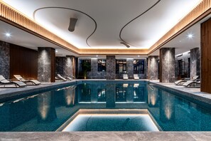 Indoor pool - Jinling Cuiyun Mountain Hotel (Zhangjiakou)