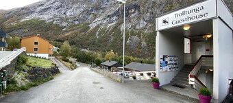 Trolltunga Guesthouse Apartments