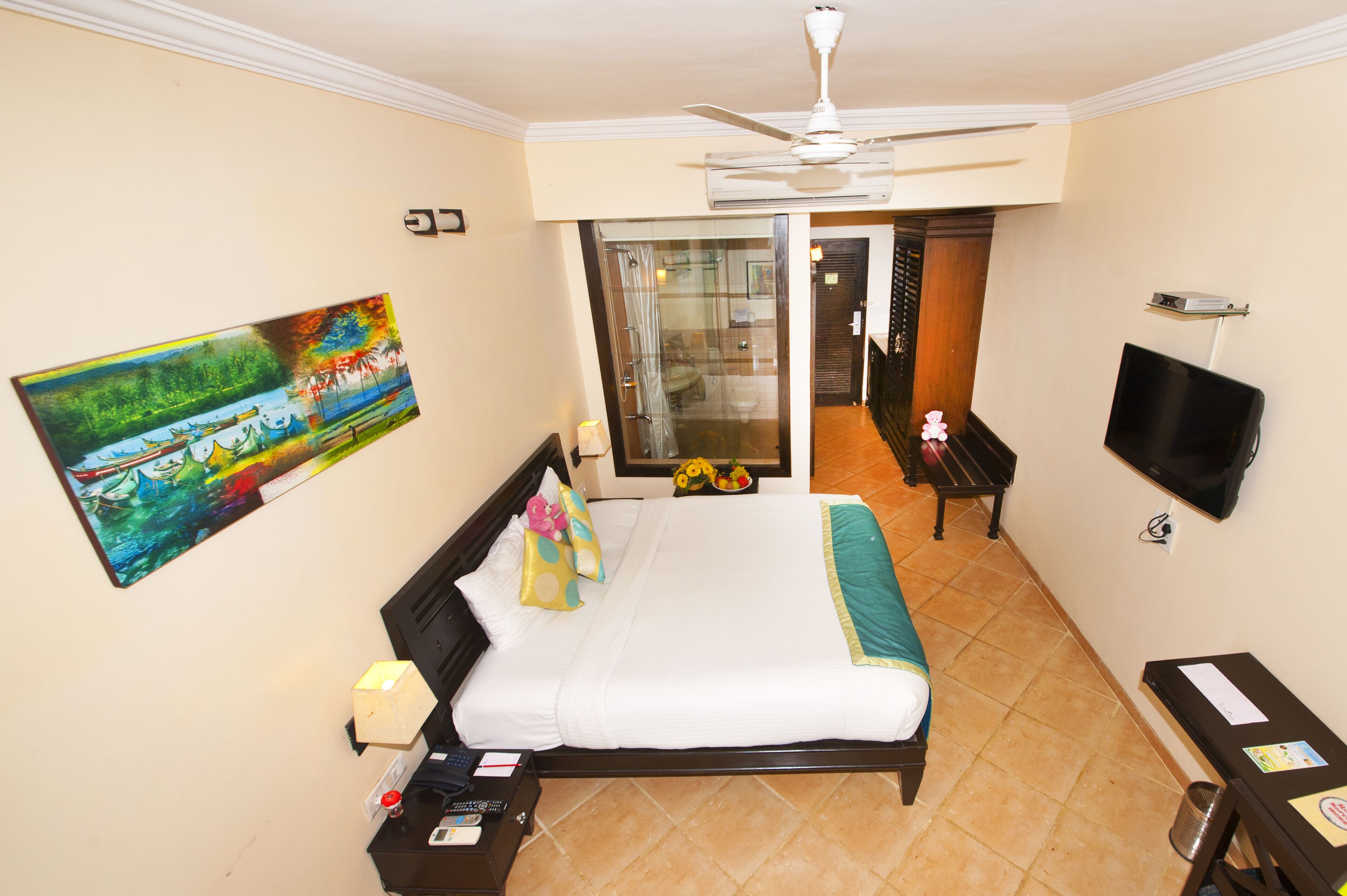Deluxe Double Room | In-room safe, individually decorated, individually furnished, desk