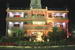 Front of property – evening/night