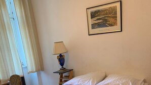 Unclassified image, 2 of 6, button - Markischer Hof Hotel (Berlin)