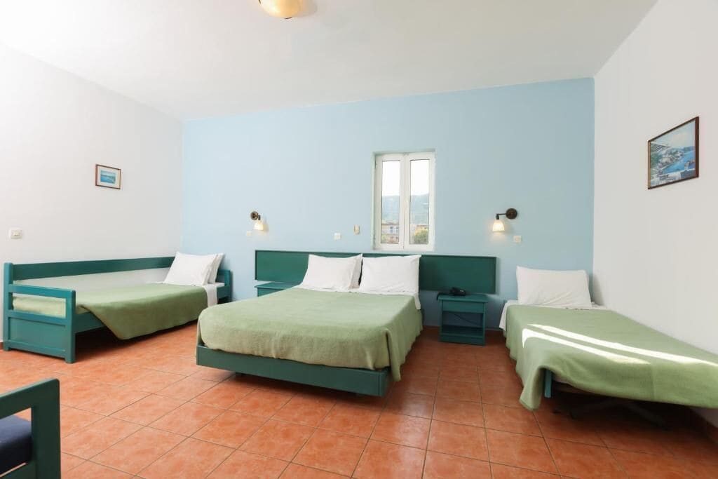 Family Quadruple Room | Individually furnished, iron/ironing board, bed sheets