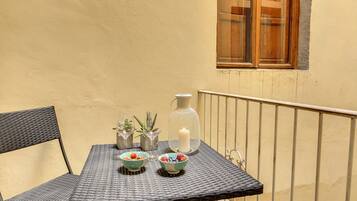 Apartment, 3 Bedrooms | Balcony