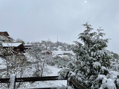 Hike & sleep in Valais: cleaning included!