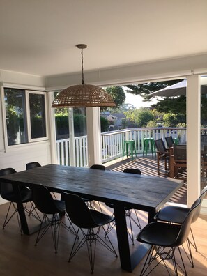 Outdoor dining