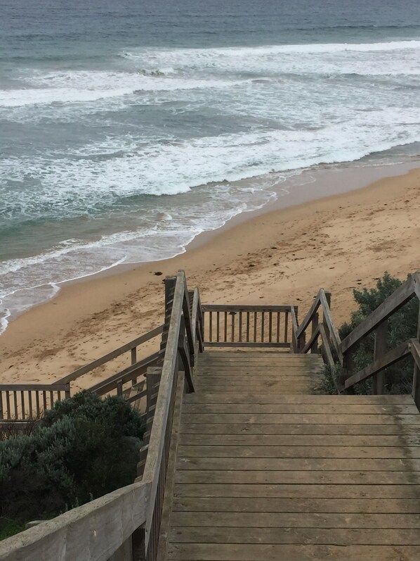 Beach nearby, sun loungers