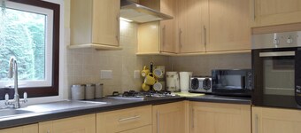 3 bedroom accommodation in Cenarth, near Newcastle Emlyn