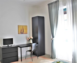 1 bedroom, in-room safe, iron/ironing board, WiFi - Cozy apartment in the heart of Rome (Roma)