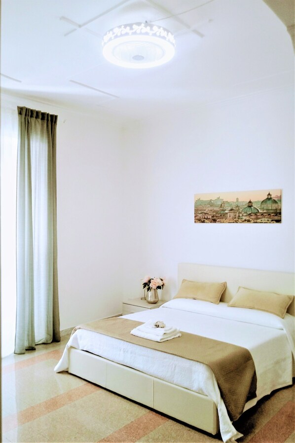 1 bedroom, in-room safe, iron/ironing board, WiFi