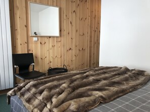 2 bedrooms, free WiFi, bed sheets - Comfortable apartment, ski in, linen provided (Val-d'Isère)
