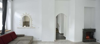 Luxuriöse groĂzĂŒgige Wohnung ca 130 qm mit Gartenterrasse