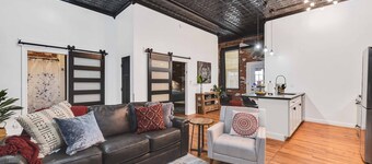 A Cleveland Modern and Historic Apartment Unit 105