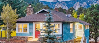 Dog friendly cottage near downtown & National Park