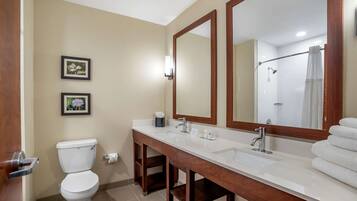Room, 2 Queen Beds, Non Smoking | Bathroom | Free toiletries, hair dryer, towels