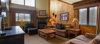 BLUE RIDGE VILLAGE Banner Elk, NC