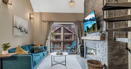 SnowPine Condo, Sleeps 6, Patio, A/C