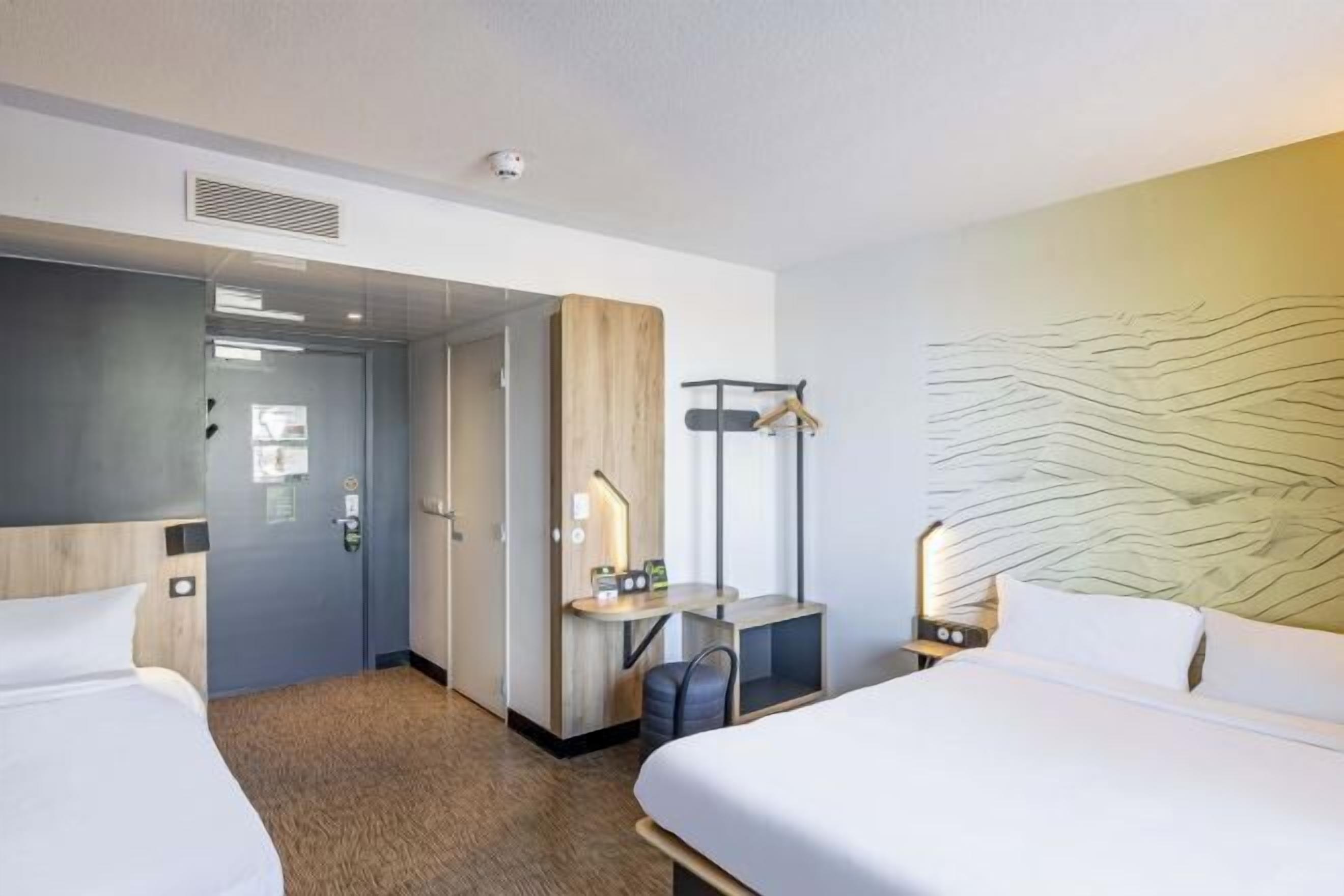 Desk, free WiFi, bed sheets