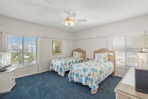 2 soverom, strykejern/-brett, wi-fi og sengetøy