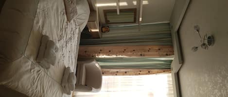 2 habitaciones, tabla de planchar con plancha y wifi gratis