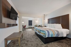 Caja de seguridad en la habitación y escritorio 