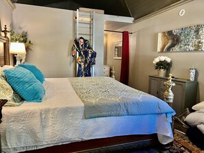 2 bedrooms, bed sheets