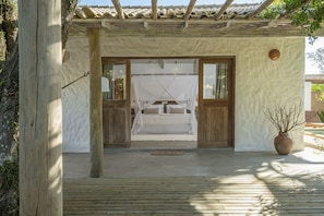 Deluxe Cabin | Premium bedding, pillowtop beds, minibar, in-room safe - Villa dos Nativos Boutique Hotel (Porto Seguro)