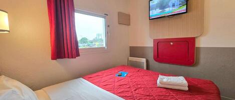 Standaard kamer, 1 queensize bed | Een laptopwerkplek, gratis wifi, beddengoed