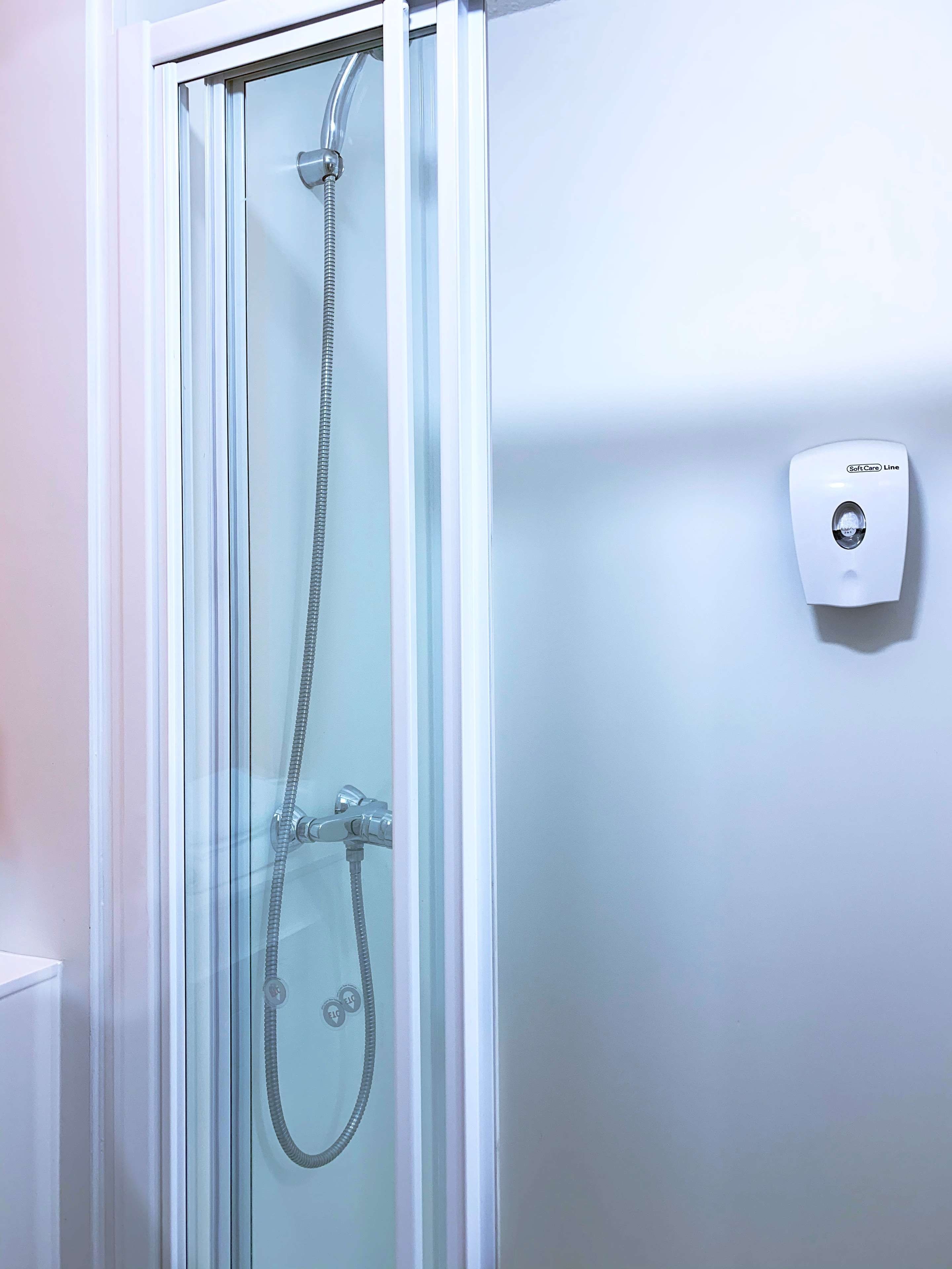 Dusj på badet