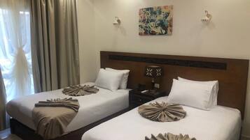City Suite | 2 bedrooms, Egyptian cotton sheets, premium bedding, minibar