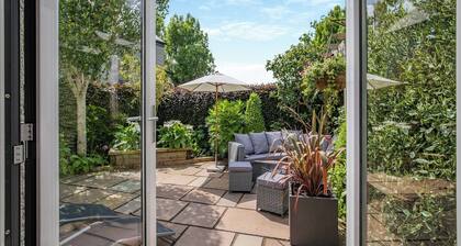 3 bedroom accommodation in Woolley Moor, near Alfreton
